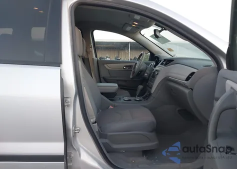 2017 Chevrolet Traverse Ls из США, поврежденный, VIN 1GNKRFKD4HJ238853